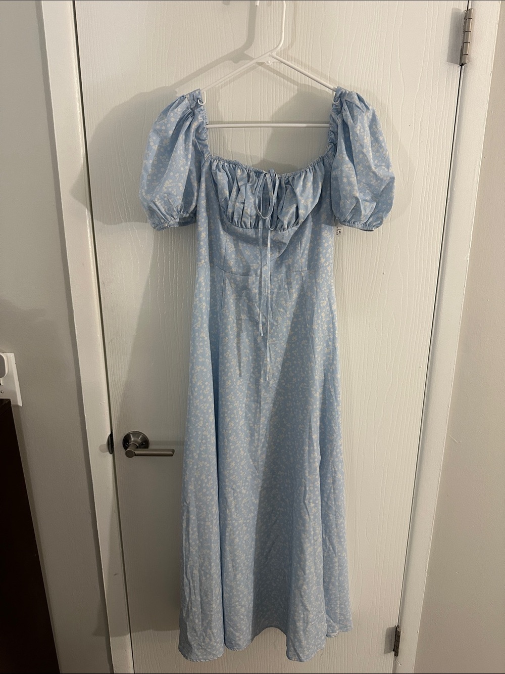 Kutumai Light Blue Puff-Sleeve Maxi Dress